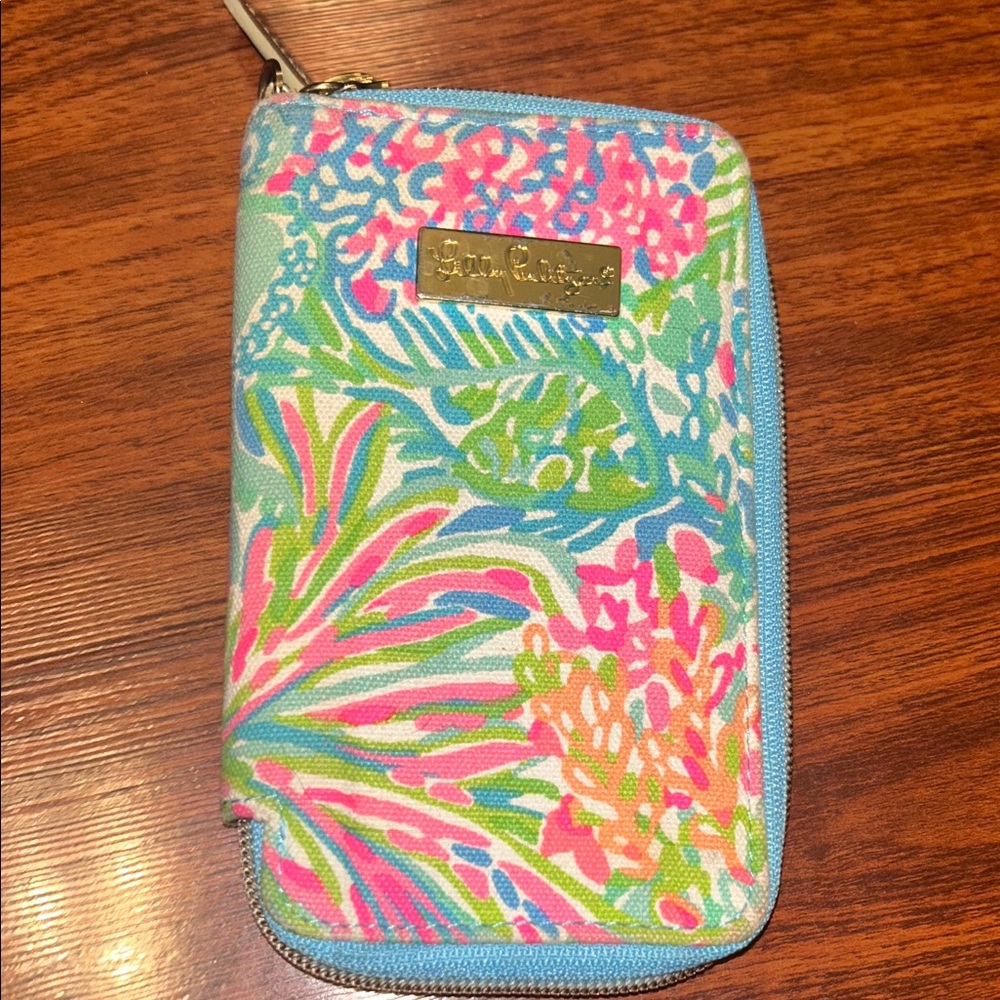 Lilly Pulitzer Multicolor Tropical Floral Zip Phone Wallet
